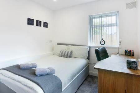 Key Serviced Apartments Hall Green Solihull Dış mekan fotoğraf